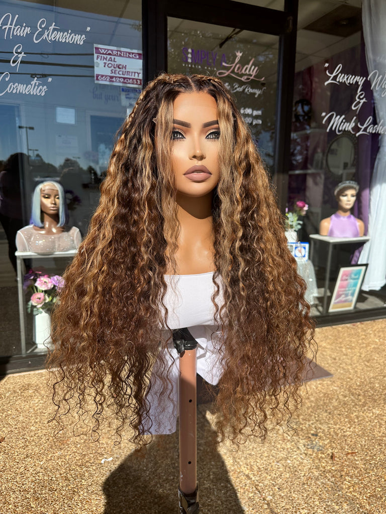The “Rich Candice” Wig