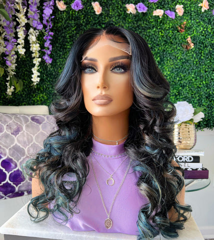 The “Fatima” Wig