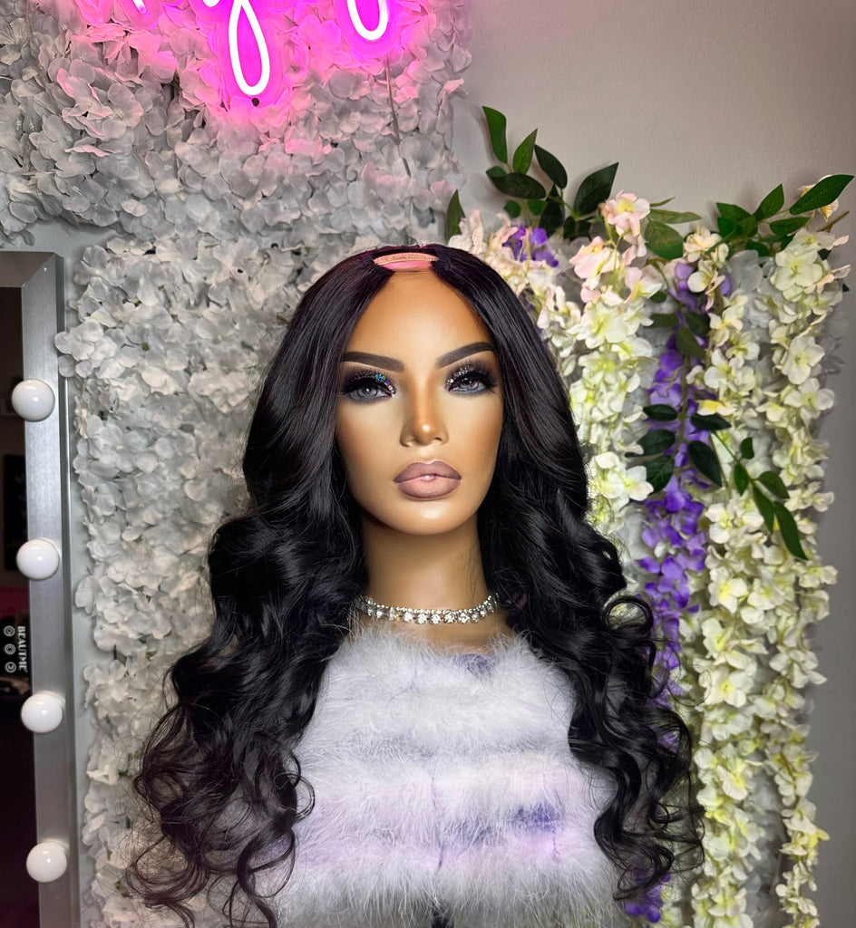 The Luxe U-part Wig 22”